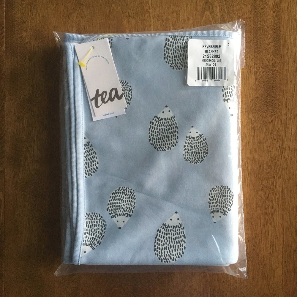 Tea Collection hedgehog blanket NWT